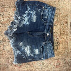Distressed Judy Blue Denim Shorts Size Medium